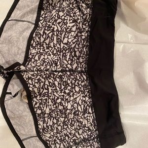 Lululemon speed short size 6
